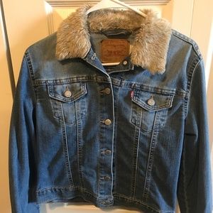 Levi’s Denim Jacket With Fur Collar